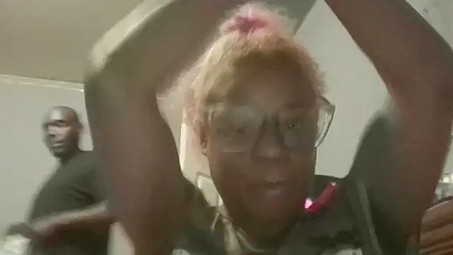 Snapshot of Tishrella6 chatting on February 2026 08:03:01 AM Tishrella6 online show from February 2026 08:03:01 AM