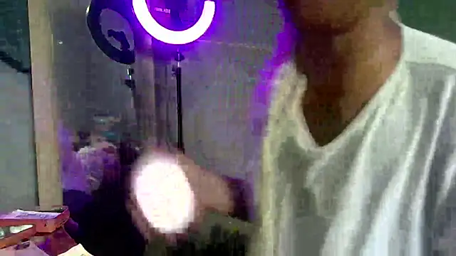 Snapshot of Tishrella6 chatting on February 2026 07:47:01 PM Tishrella6 online show from February 2026 07:47:01 PM