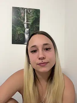 stelli 99 online show from October 2025 04:19:02 PM