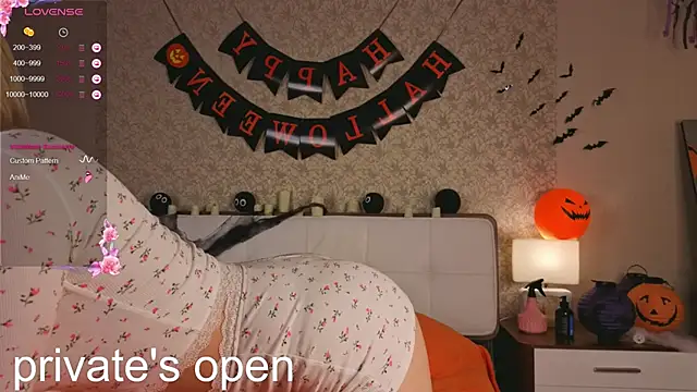 Brittney Shaw online show from November 2025 02:11:01 PM