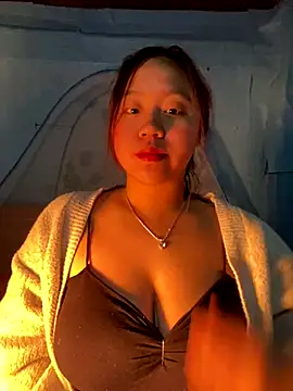 maianhcute online show from January 2026 12:17:01 AM