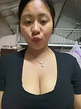 maianhcute online show from May 2026 12:53:01 AM