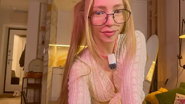 BritaKiss online show from April 2026 03:36:02 AM