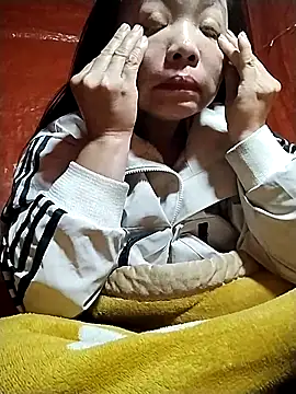 venu00 online show from November 2025 11:08:02 PM