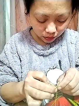 venu00 online show from March 2026 04:19:01 AM