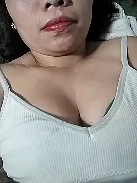 venu00 online show from May 2026 12:49:01 AM