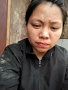 venu00 online show from March 2026 05:00:01 AM