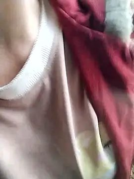 venu00 online show from December 2025 04:39:02 AM