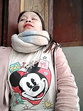 venu00 online show from February 2026 03:19:01 AM