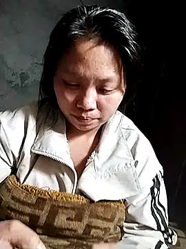 venu00 online show from March 2026 05:17:02 PM