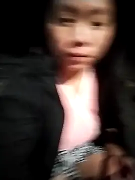 venu00 online show from November 2025 02:51:01 PM