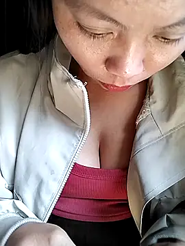 venu00 online show from November 2025 04:24:02 AM