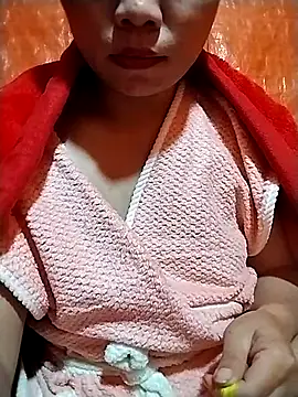 venu00 online show from December 2025 12:26:01 PM