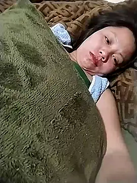 venu00 online show from April 2026 06:15:02 PM