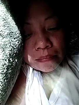 venu00 online show from January 2026 11:42:01 PM