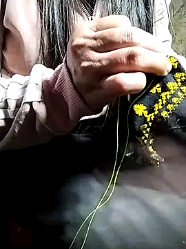 venu00 online show from February 2026 02:28:02 PM