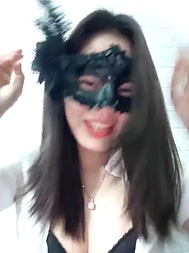 Singlemom69x online show from December 2025 12:24:02 AM