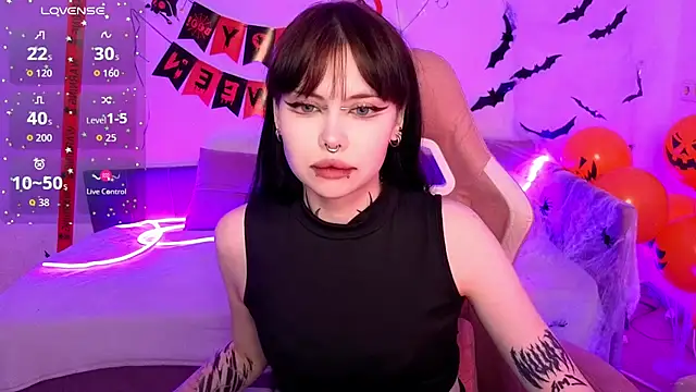 Snapshot of Morana_Batt chatting on November 2025 02:06:01 AM Morana Batt online show from November 2025 02:06:01 AM