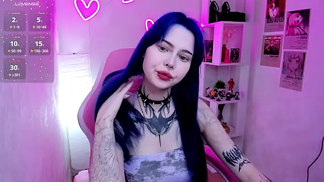 Snapshot of Morana_Batt chatting on December 2025 02:06:01 AM Morana Batt online show from December 2025 02:06:01 AM