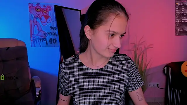 talia seduce online show from November 2025 01:04:01 PM