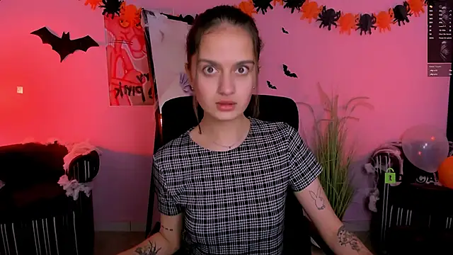 talia seduce online show from October 2025 02:49:02 PM