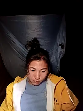 YAYAA-502 online show from December 2025 02:52:01 PM