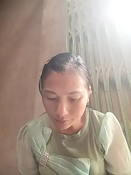 Snapshot of YAYAA-502 chatting on October 2025 03:27:02 AM YAYAA-502 online show from October 2025 03:27:02 AM