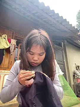 Ngoc-bbi online show from February 2026 05:05:02 AM