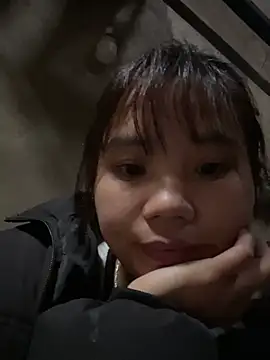 Ngoc-bbi online show from March 2026 04:17:02 AM