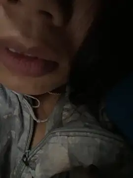 Snapshot of Ngoc-bbi chatting on October 2025 06:01:01 AM Ngoc-bbi online show from October 2025 06:01:01 AM