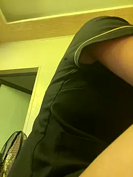 Ngoc-bbi online show from September 2025 12:09:02 PM