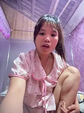 Ngoc-bbi online show from April 2026 04:43:02 AM