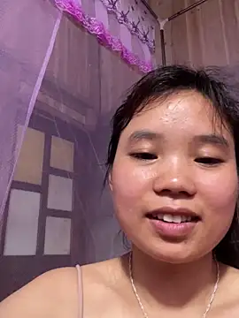 Ngoc-bbi online show from May 2026 04:00:02 AM
