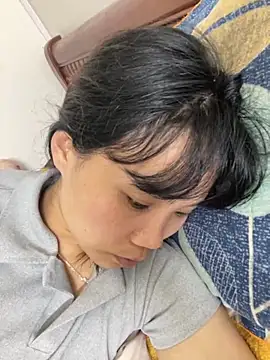 Ngoc-bbi online show from October 2025 10:41:02 AM