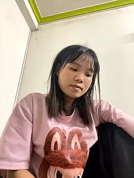 Ngoc-bbi online show from September 2025 11:26:02 AM