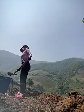 Ngoc-bbi online show from April 2026 03:46:02 AM