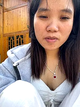 Snapshot of Ngoc-bbi chatting on November 2025 04:06:01 AM Ngoc-bbi online show from November 2025 04:06:01 AM