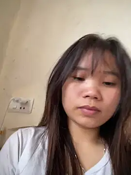 Ngoc-bbi online show from February 2026 10:04:02 AM