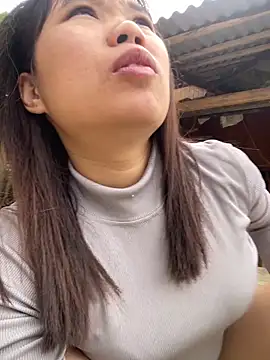 Ngoc-bbi online show from February 2026 02:20:02 AM