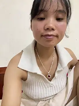 Snapshot of Ngoc-bbi chatting on November 2025 04:44:02 PM Ngoc-bbi online show from November 2025 04:44:02 PM