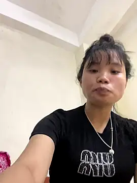Ngoc-bbi online show from October 2025 03:57:02 PM