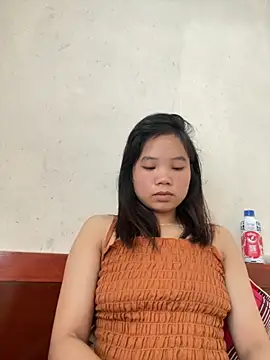 Ngoc-bbi online show from October 2025 04:25:02 AM