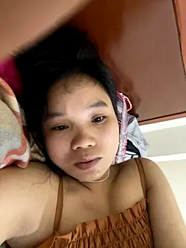 Ngoc-bbi online show from October 2025 11:17:01 PM
