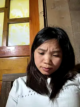 Snapshot of Ngoc-bbi chatting on December 2025 03:16:01 PM Ngoc-bbi online show from December 2025 03:16:01 PM