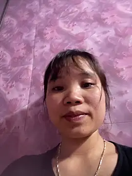 Ngoc-bbi online show from April 2026 01:45:02 PM