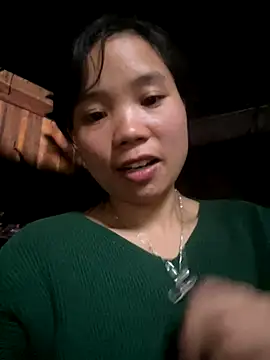 Snapshot of Ngoc-bbi chatting on December 2025 06:01:01 AM Ngoc-bbi online show from December 2025 06:01:01 AM