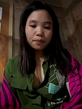 Snapshot of Ngoc-bbi chatting on November 2025 02:38:01 PM Ngoc-bbi online show from November 2025 02:38:01 PM