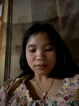 Snapshot of Ngoc-bbi chatting on November 2025 07:51:01 PM Ngoc-bbi online show from November 2025 07:51:01 PM