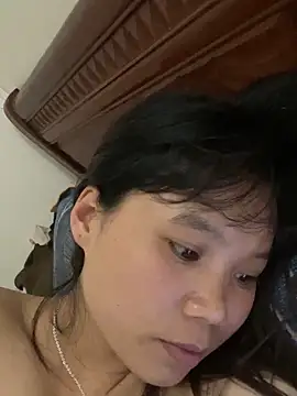 Ngoc-bbi online show from September 2025 04:28:01 AM