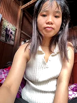 Ngoc-bbi online show from October 2025 12:57:02 AM